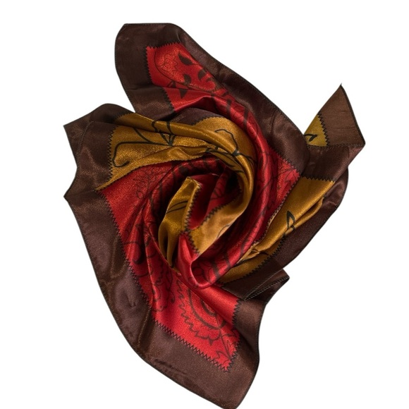 BRAND NEW SILK SCARF - Picture 2 of 3